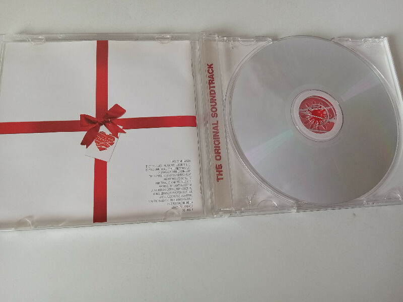 Love actually original soundtrack CD (feat. Billy Mack,Kelly Clarkson,ect.)