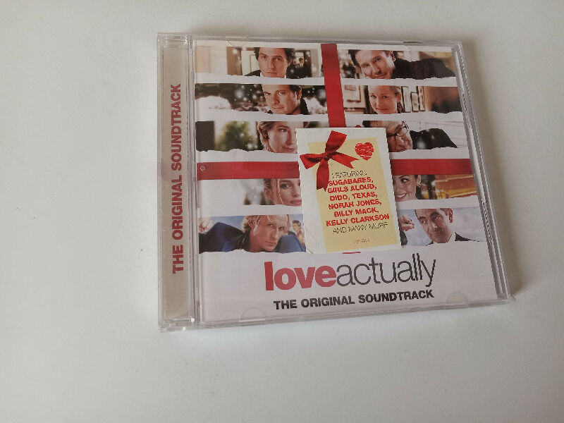 Love actually original soundtrack CD (feat. Billy Mack,Kelly Clarkson,ect.)